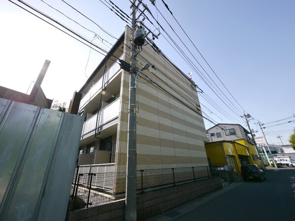 レオパレスWAKABAsekiの物件外観写真